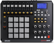 Akai MPD32