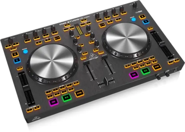 Behringer CMD Studio 4A