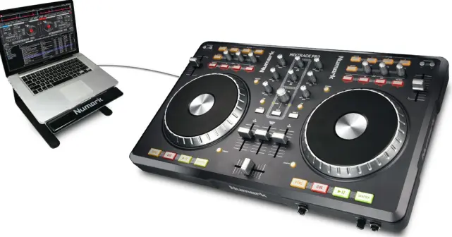 Numark MixTrack Pro SR