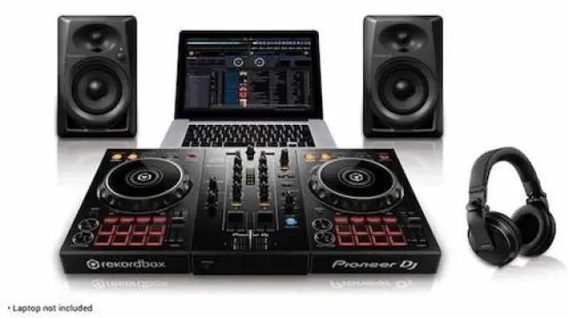 Pioneer DJ Starter Pack 3